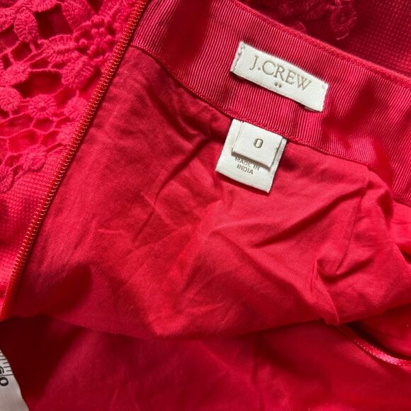 J. Crew 100% Cotton Red Lace Mini Skirt | Size 0 | Gently Used - Picture 6 of 8